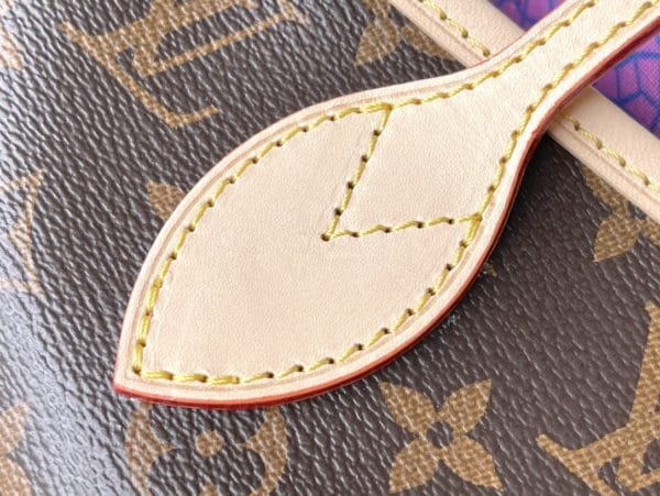 Louis Vuitton Neverfull Medium Handbag 34946 - Image 6