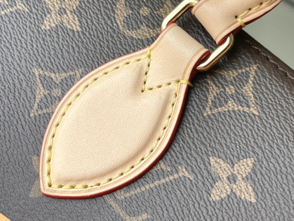 Louis Vuitton ONTHEGO Handbag 94600 - Image 3