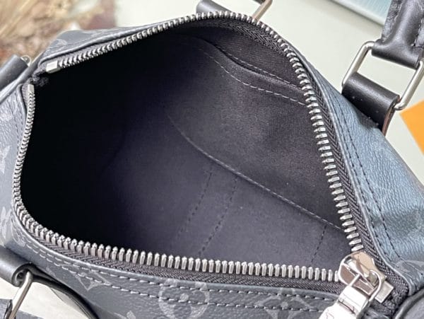 Louis Vuitton Counter Inspection Duty-Free Bag 92343 - Image 3