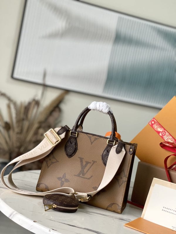 Louis Vuitton Counter Inspection Duty-Free Bag 77915 - Image 9