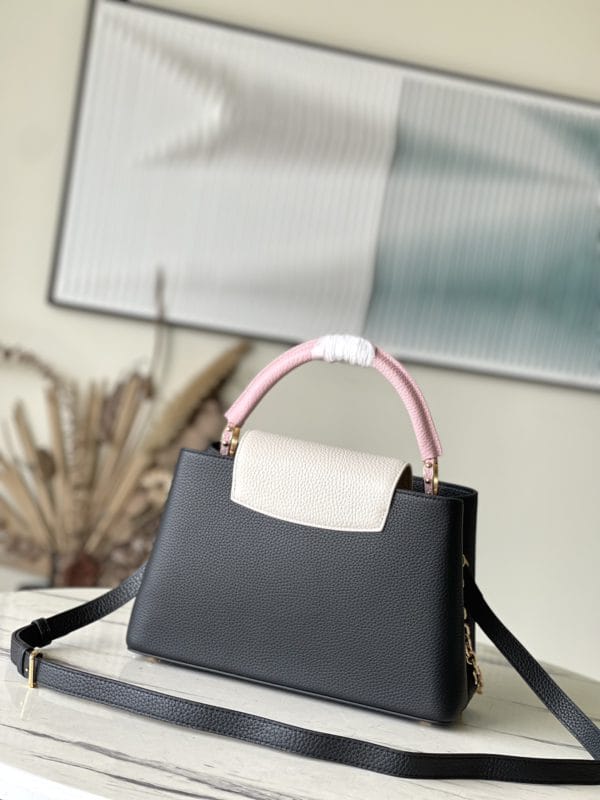 Louis Vuitton Capucines Medium Handbag 88317 - Image 5