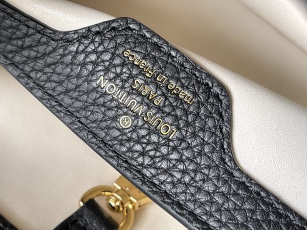 Louis Vuitton Capucines Handbag - Black 58528 - Image 7