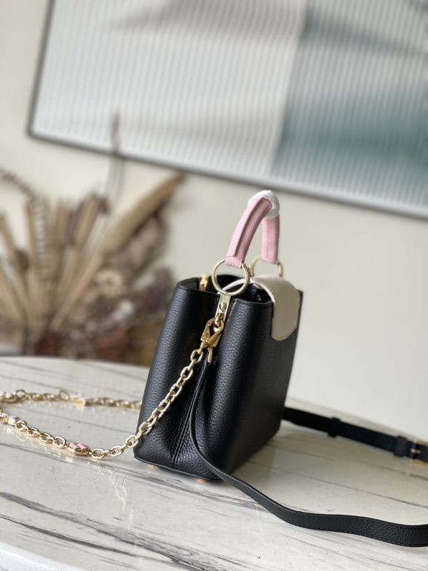 Louis Vuitton Capucines Handbag - Black 58528 - Image 3