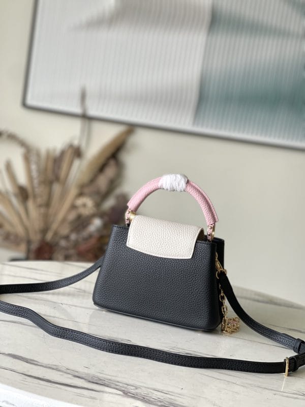 Louis Vuitton Capucines Handbag 94775 - Image 3