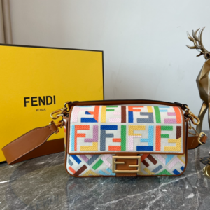 Fendi Baguette Handbag - Multi Lining 90583