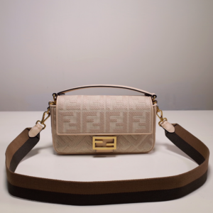 Fendi Iconic Baguette Medium Handbag 23030