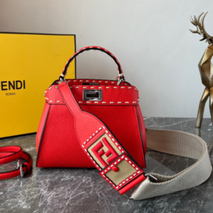 Fendi Iconic Peekaboo Handbag - Red 65722