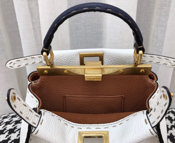 Fendi Peekaboo Handbag - White 22408 - Image 4