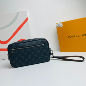 Louis Vuitton Damier Graphite Kasai Clutch - Black 91352