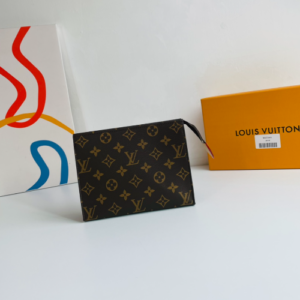 Louis Vuitton Medium Monogram Canvas Toiletry Bag 48765