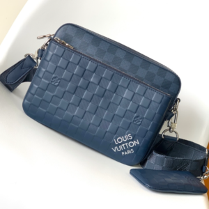 Louis Vuitton Men’s TRIO Messenger Bag – Dark Blue 35012
