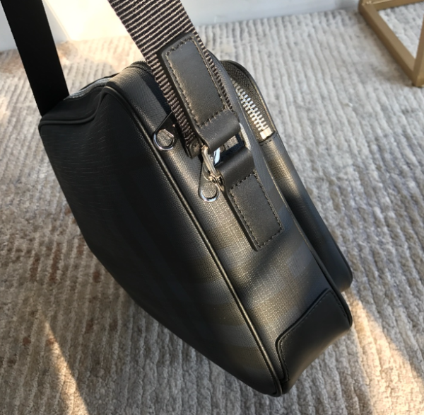 Burberry Muswell Check Messenger Bag - Blue 83112 - Image 2