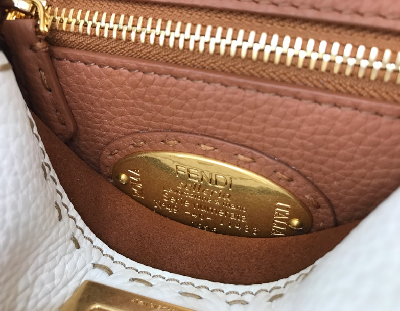 Fendi Peekaboo Handbag - White 22408 - Image 2