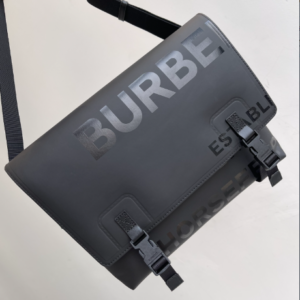 Burberry Bjiachunyuan Men's Shoulder Messenger Bag - Black 74341