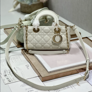 Dior Medium Horizontal Diana Bag - White 89641
