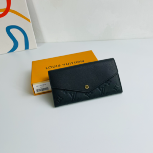 Louis Vuitton Monogram Envelope Style Sarah Wallet - Black 41579