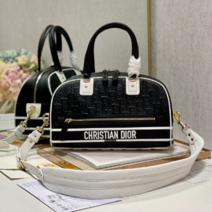 Dior Christian Paris Medium Zipper Handbag - Black 87633