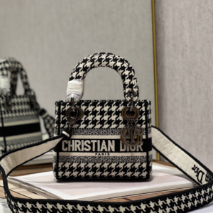 Dior Lᴀᴅʏ Embroidered Diana Bag - Houndstooth 24588