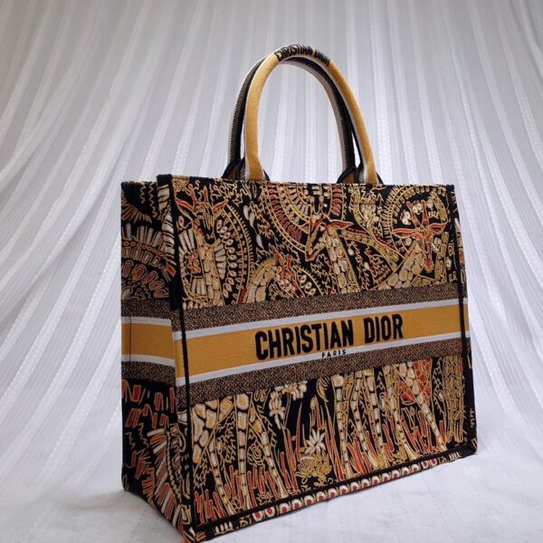 Dior Book Tote Bag In Animals Embroidered Canvas - Orange 27019 - Image 2