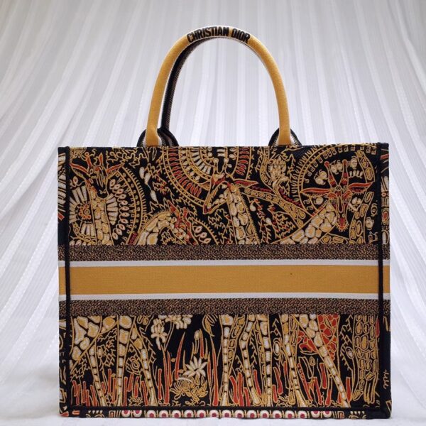 Dior Book Tote Bag In Animals Embroidered Canvas - Orange 27019 - Image 5