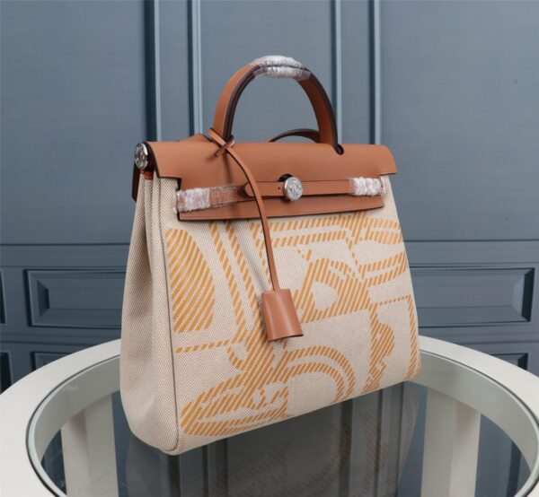 Hermes Inner Apricot Bride Cloth Bag – Brown 84639 - Image 4