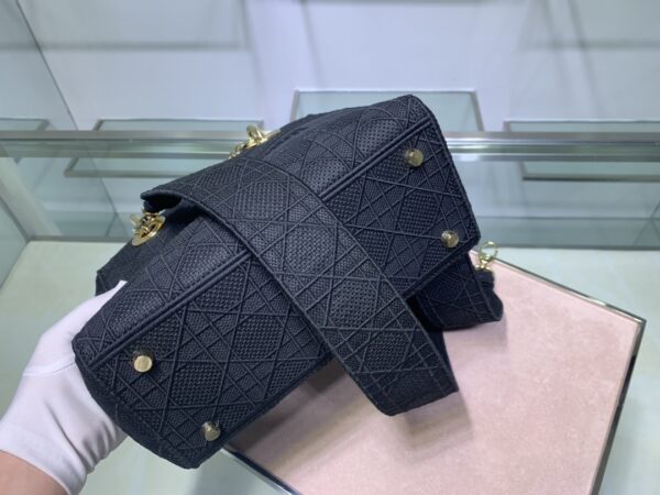 Dior Five-Grid Cannage Pattern D-Lite Handbag - Blue 22020 - Image 4