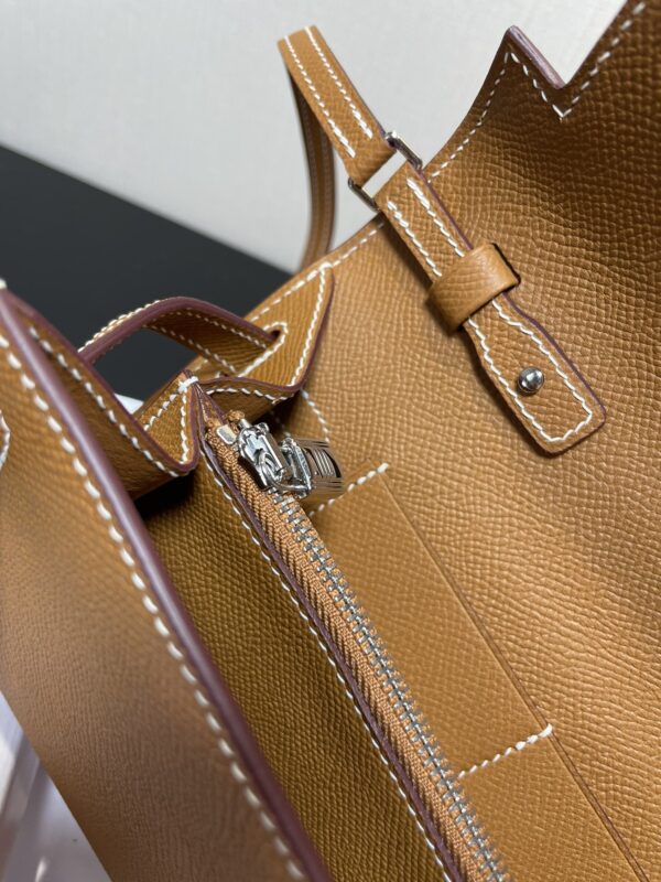 Hermes Kelly Crossbody Bag - Golden Brown 67057 - Image 3