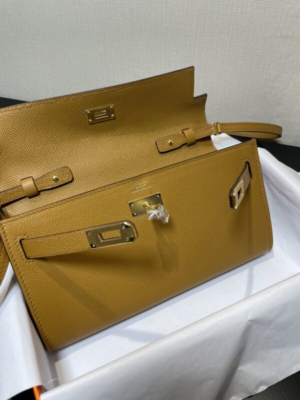 Hermes Kelly Crossbody Bag - Sesame 79378 - Image 4