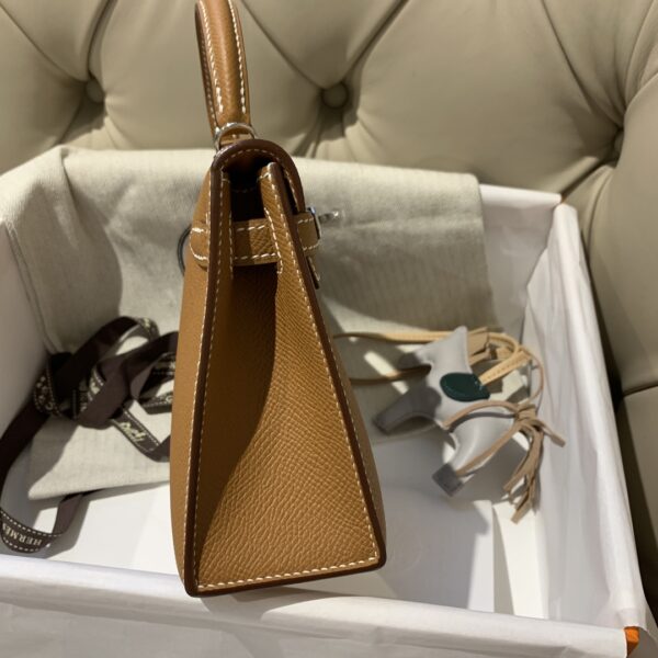 Hermes Mini 2nd Generation Handbag – Golden Brown 64370 - Image 4