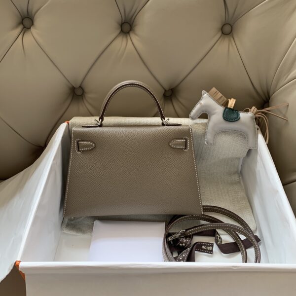 Hermes ck18 Mini 2nd Generation Handbag - Elephant Gray 52310 - Image 5