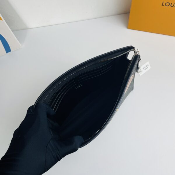 Louis Vuitton Pochette Voyage MM Bag 54468 - Image 2