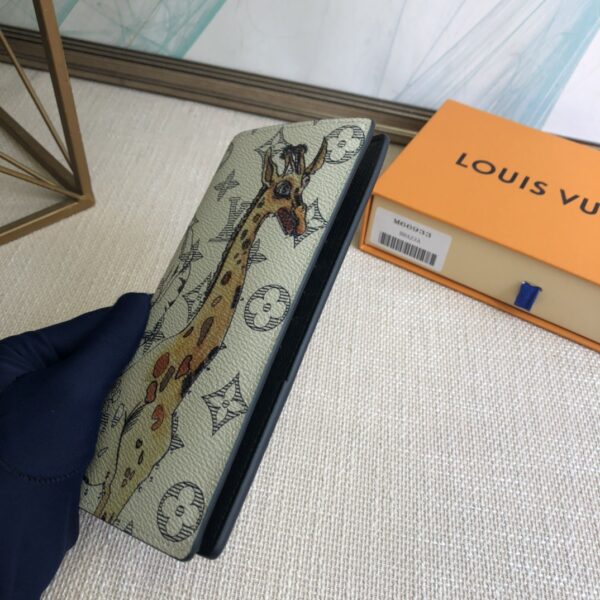 Louis Vuitton Chapman Brothers Brazza Wallet 11044 - Image 2