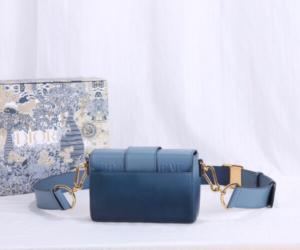 Di0r 30 Montaigne Small Gradient Color Box Bag - Blue 10559 - Image 5
