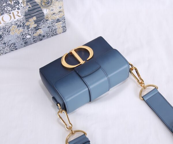 Di0r 30 Montaigne Small Gradient Color Box Bag - Blue 10559 - Image 4