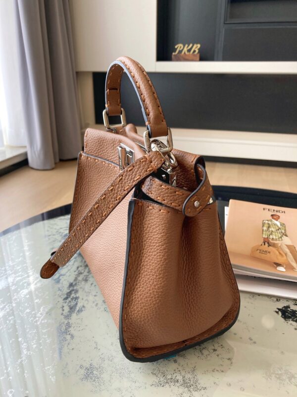 Fendi Peekaboo Handbag - Brown 97786 - Image 5