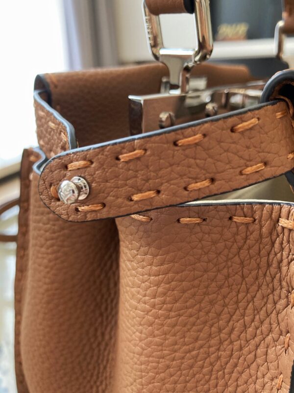 Fendi Peekaboo Handbag - Brown 97786 - Image 4