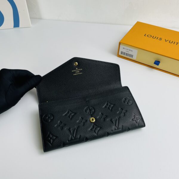 Louis Vuitton Monogram Envelope Style Sarah Wallet - Black 41579 - Image 3