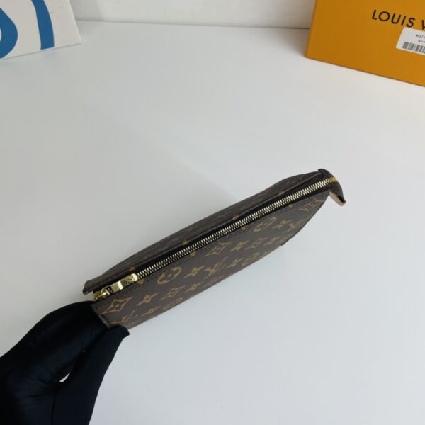 Louis Vuitton Medium Monogram Canvas Toiletry Bag 48765 - Image 3