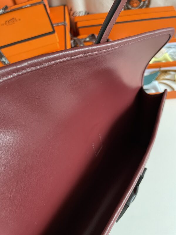 Hermes Jige Elan Sheepskin Lining Bag - Vine Red 28218 - Image 2