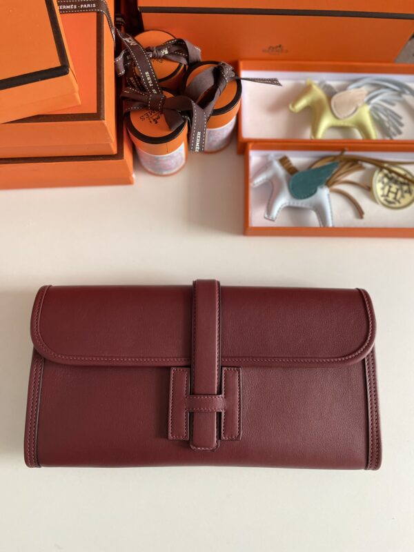 Hermes Jige Elan Sheepskin Lining Bag - Vine Red 28218 - Image 5