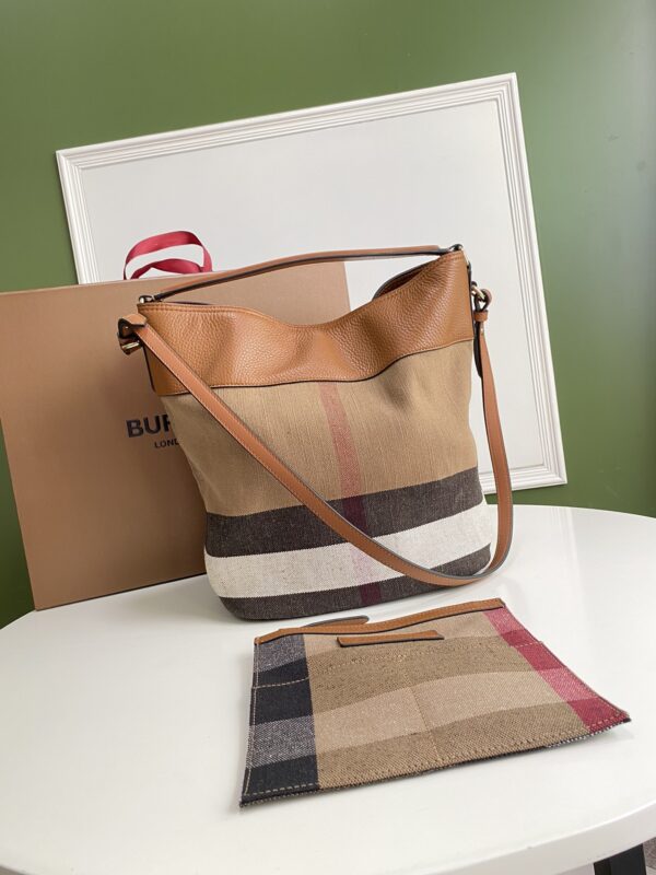 Burberry Ashby Ai Shibei Handbag - Brown 69822 - Image 5