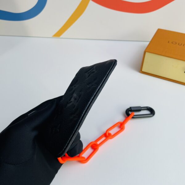 Louis Vuitton Key Case  Orange Chain - Black 28551 - Image 3
