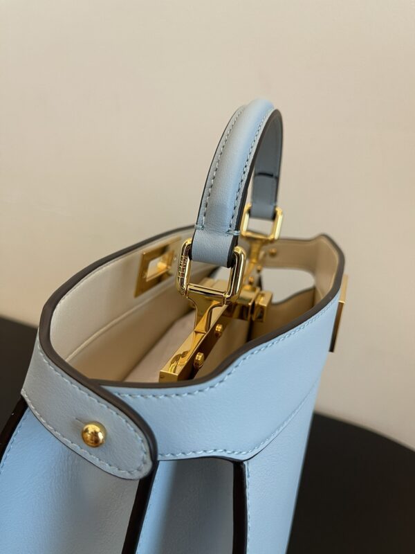 Fendi Peekaboo I See U Handbag - Blue 50511 - Image 4