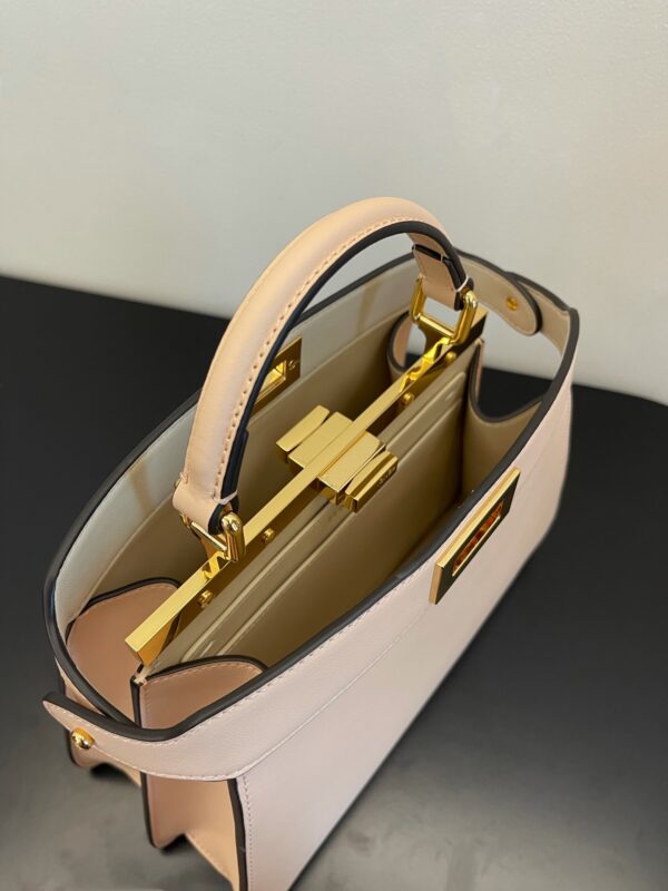 Fendi Peekaboo I See U Handbag - Cream 13841 - Image 4