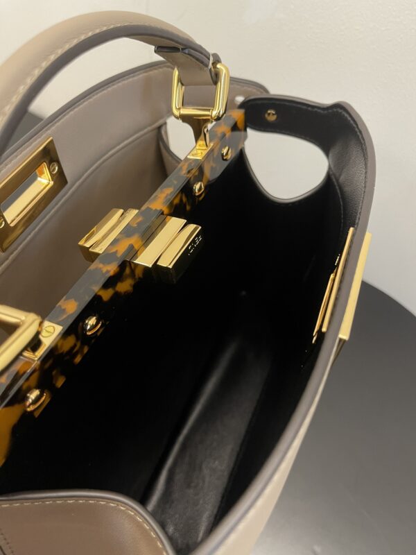 Fendi Peekaboo I See U Handbag - Gray 10981 - Image 4