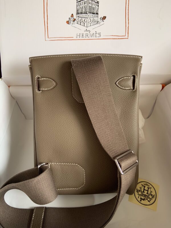 Hermes HAC A DOS Handbag - Elephant Gray 88187 - Image 5