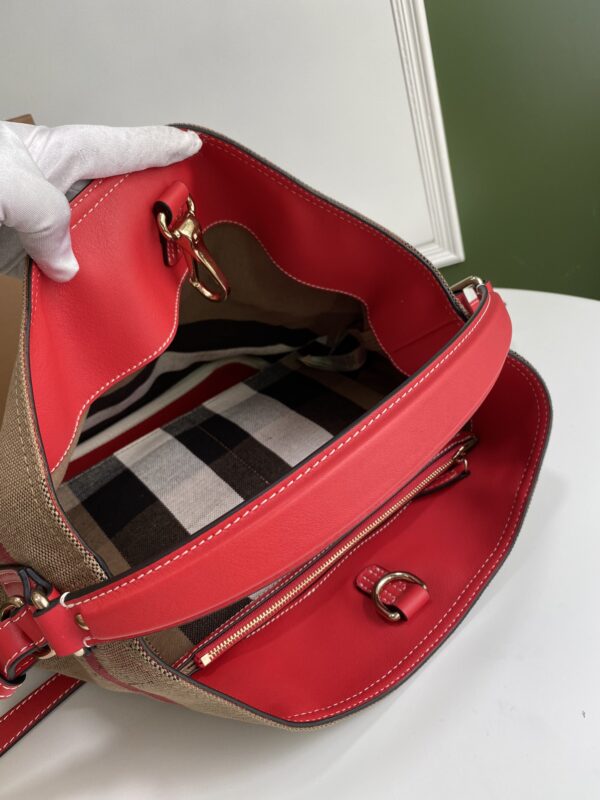 Burberry Medium Ashby Shoulder Handbag - Red 56487 - Image 3