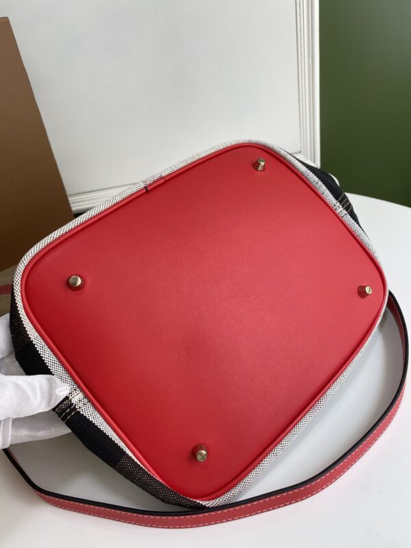 Burberry Medium Ashby Shoulder Handbag - Red 56487 - Image 4