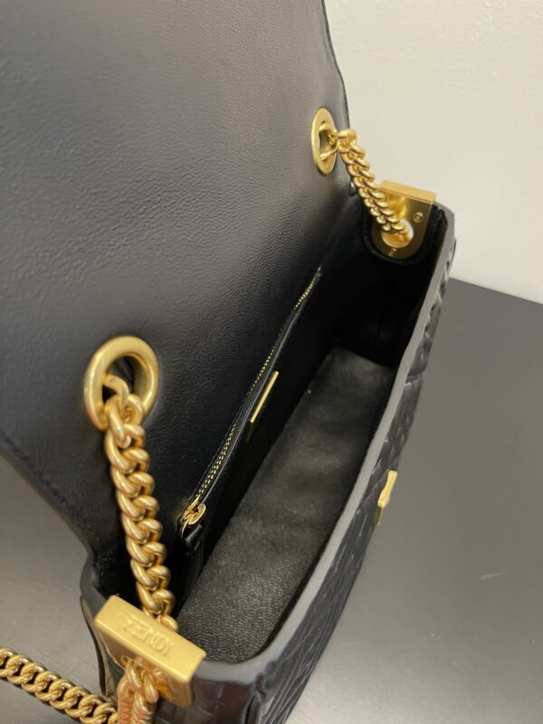 Fendi Baguette Chain Handbag - Black 80388 - Image 3