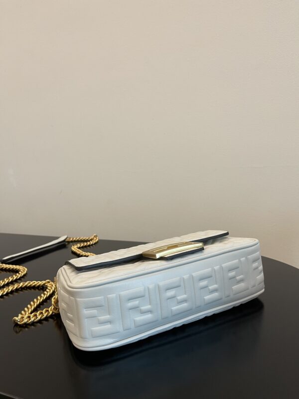 Fendi Baguette Chain Handbag - Light Blue 14640 - Image 3